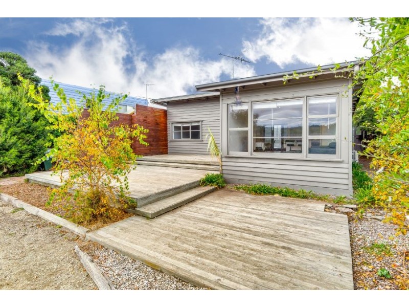 1/217 Carlton Beach Road, Carlton TAS 7173