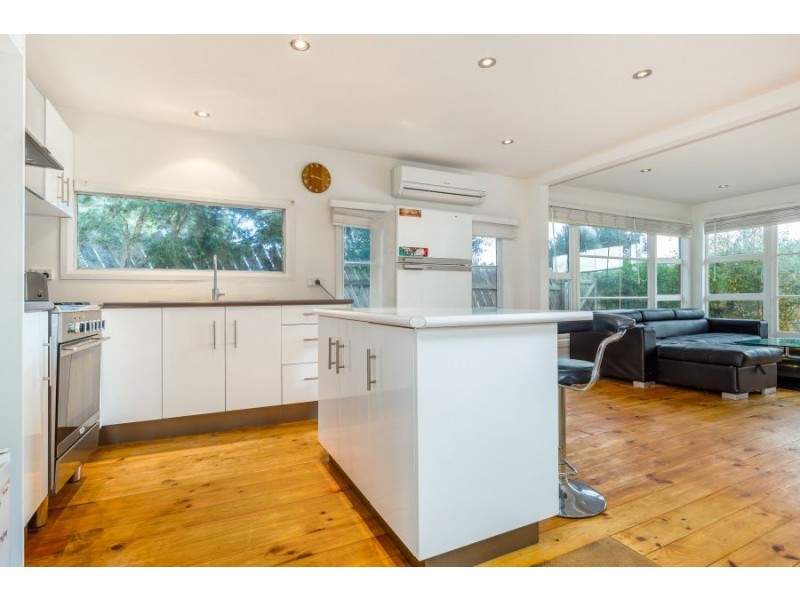 1/217 Carlton Beach Road, Carlton TAS 7173