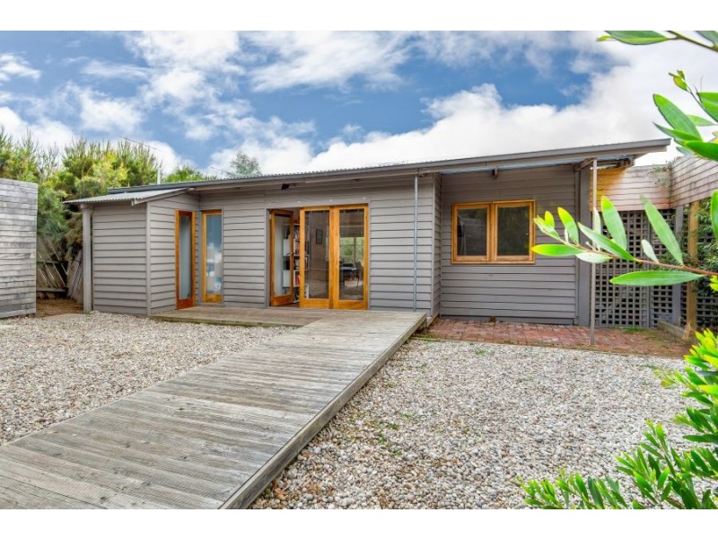 1/217 Carlton Beach Road, Carlton TAS 7173