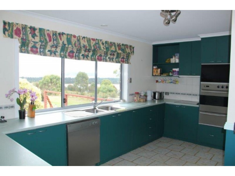 6 Perry Court, Lewisham TAS 7173
