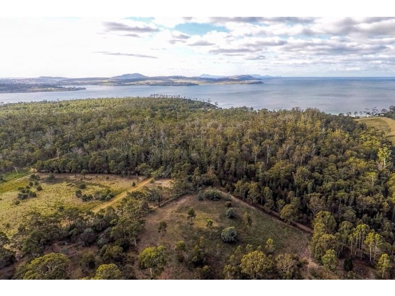 108 Happy Valley Road, Spring Beach TAS 7190