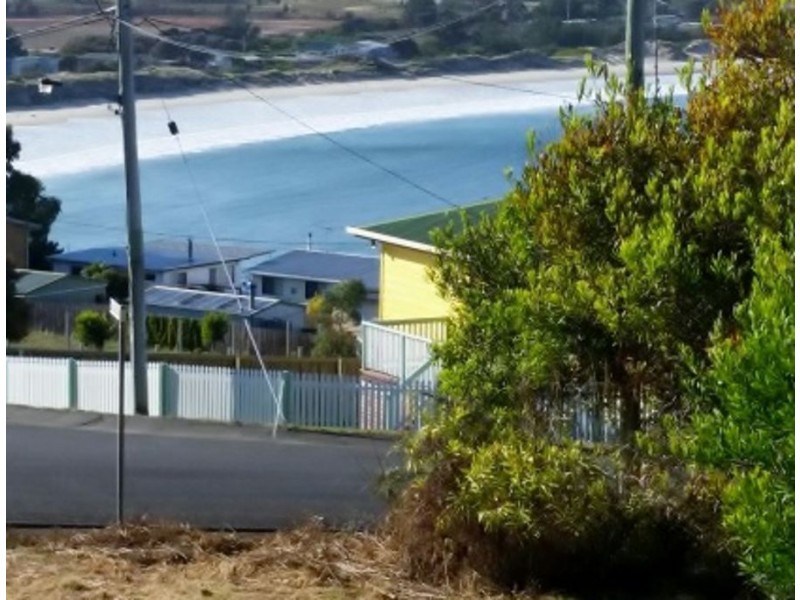 9 Brown Hawk Road, Primrose Sands TAS 7173