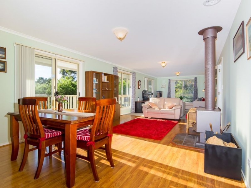 563A White Beach Rd, White Beach TAS 7184