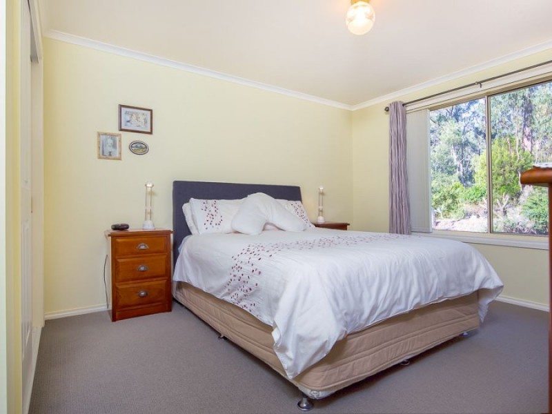 563A White Beach Rd, White Beach TAS 7184