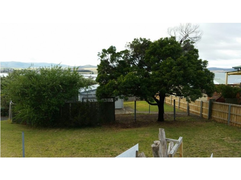 37 First Avenue, Midway Point TAS 7171