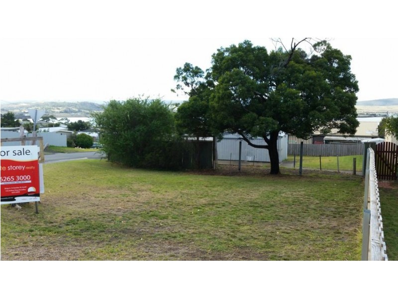 37 First Avenue, Midway Point TAS 7171