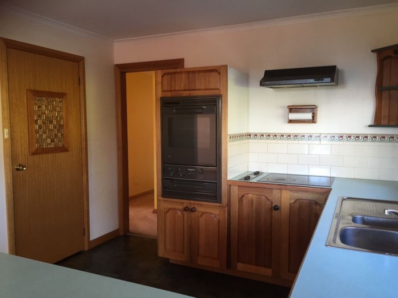 1 Olinka Court, Carlton TAS 7173