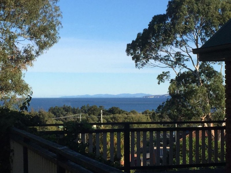 1 Olinka Court, Carlton TAS 7173