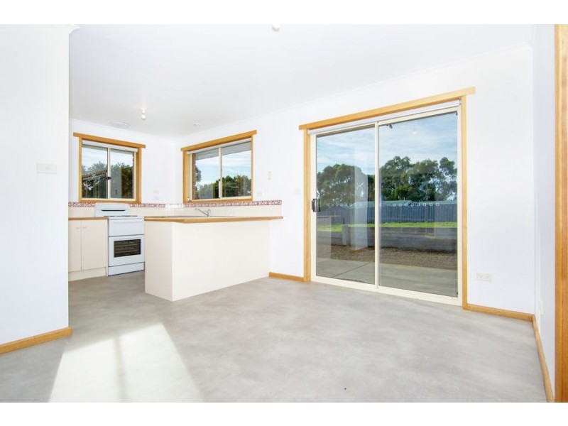 2 Riviera Drive, Carlton TAS 7173