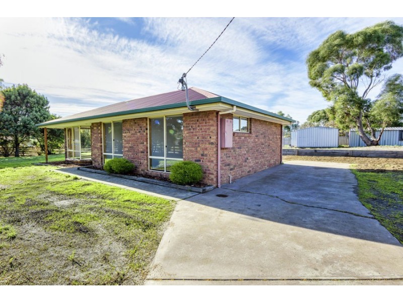 2 Riviera Drive, Carlton TAS 7173