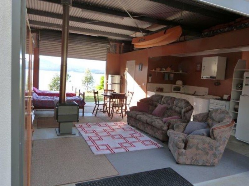 556 White Beach Road, Nubeena TAS 7184