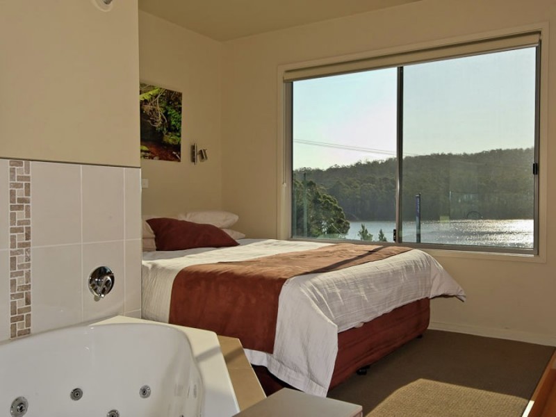 5927 Arthur Hwy, Taranna TAS 7180