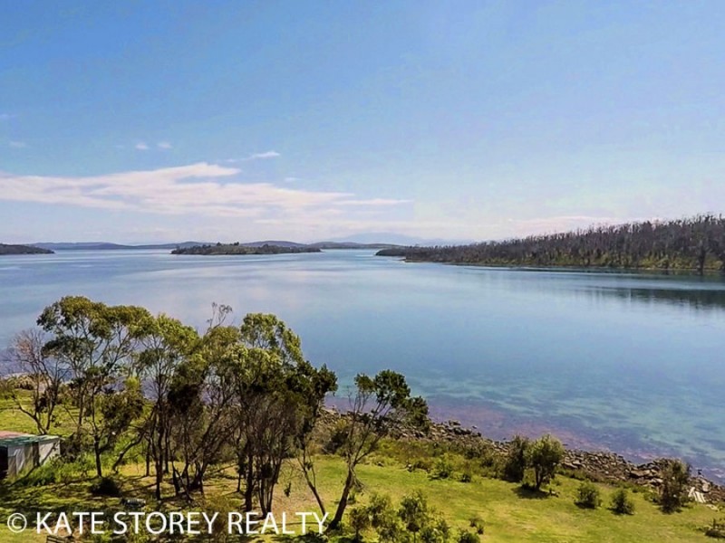 150 Sommers Bay Road, Murdunna TAS 7178
