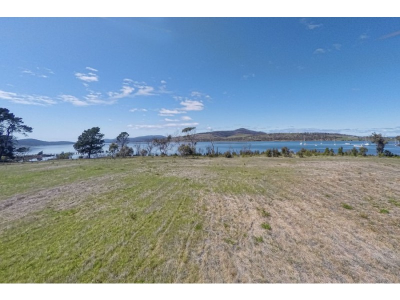 49-67 Arthur Highway, Dunalley TAS 7177