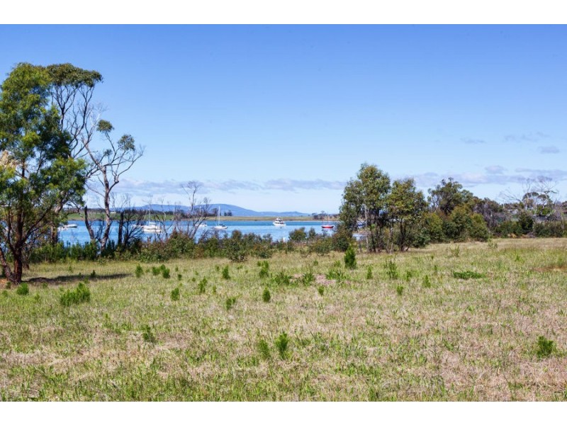 49-67 Arthur Highway, Dunalley TAS 7177