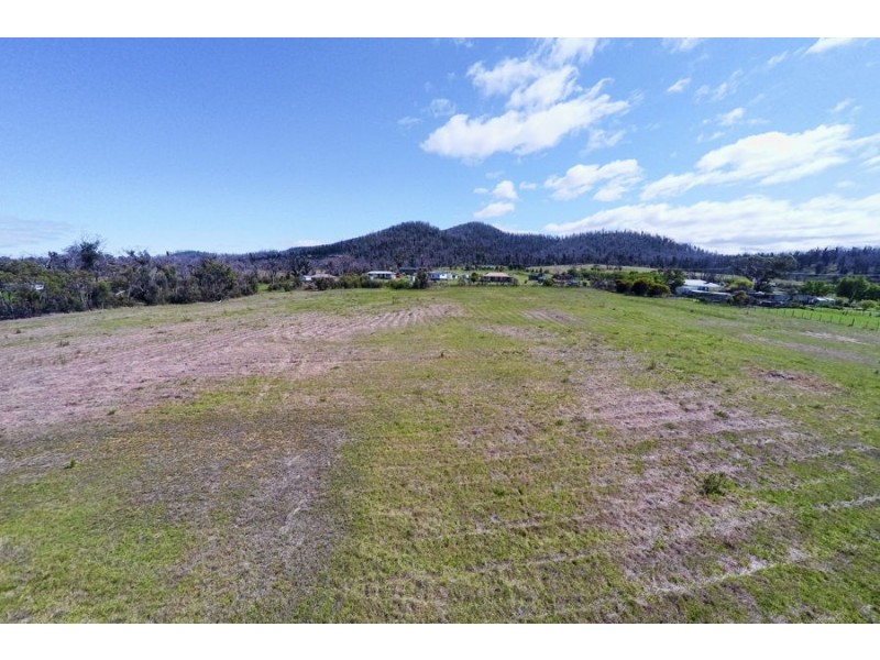 49-67 Arthur Highway, Dunalley TAS 7177