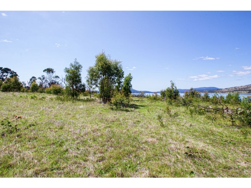 49-67 Arthur Highway, Dunalley TAS 7177