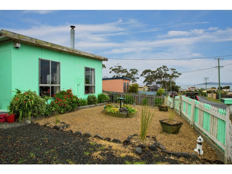 74 Linden Road, Primrose Sands TAS 7173