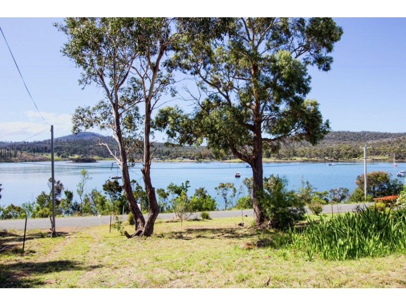 77 Sommers Bay Road, Murdunna TAS 7178