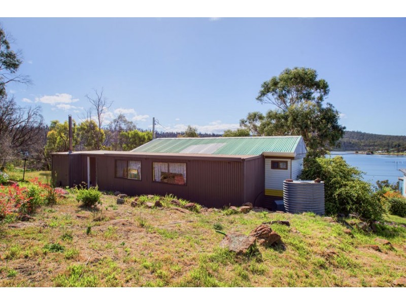 77 Sommers Bay Road, Murdunna TAS 7178