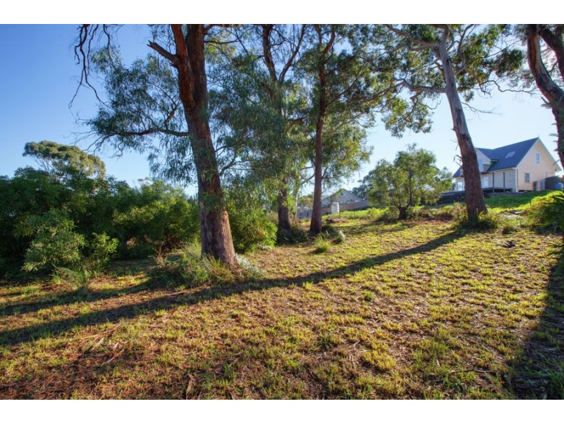 18 Parker Street, Carlton TAS 7173