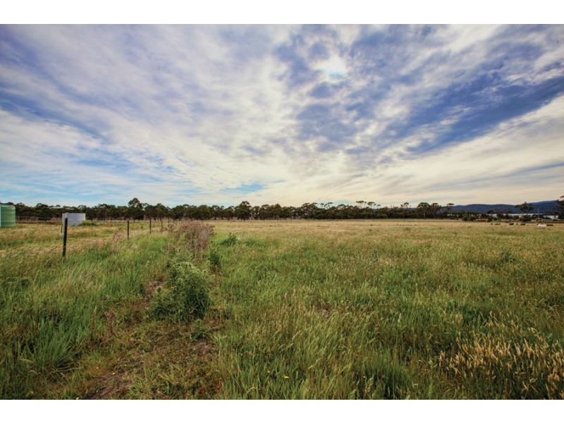 Lot 1/425 Bay Road, Boomer Bay TAS 7177