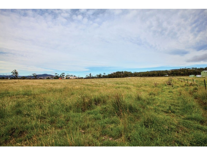 Lot 1/425 Bay Road, Boomer Bay TAS 7177