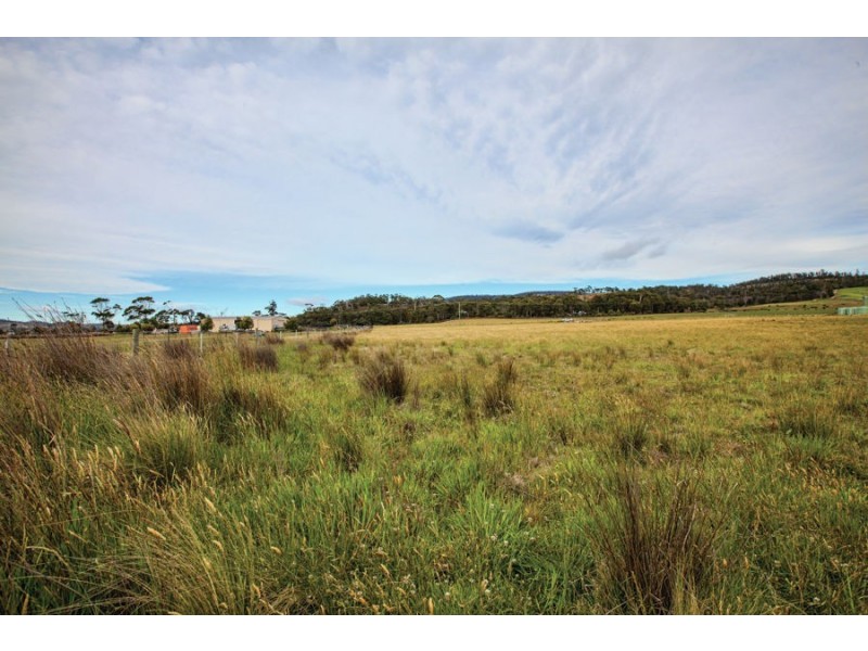 Lot 1/425 Bay Road, Boomer Bay TAS 7177