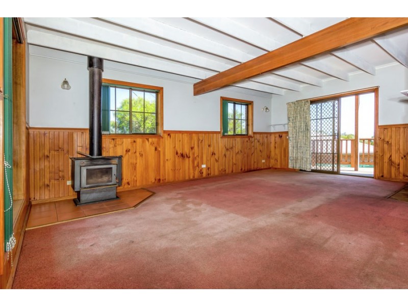 16 Joel Avenue, Carlton TAS 7173