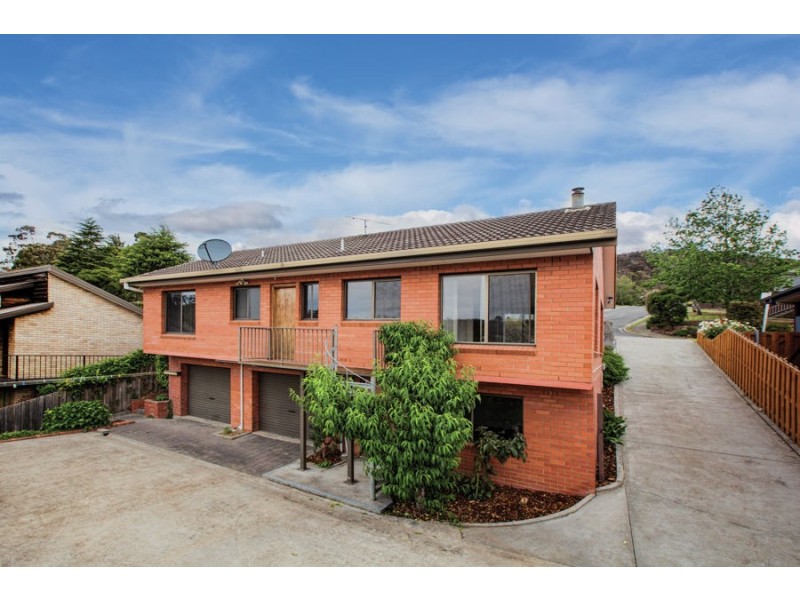 36 St Helens Street, Lindisfarne TAS 7015