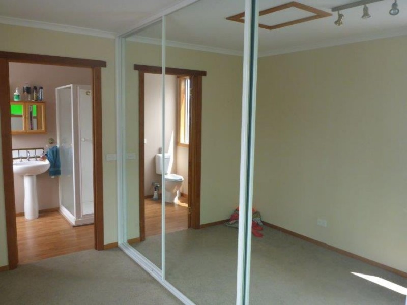 69 Arthur Highway, Dunalley TAS 7177