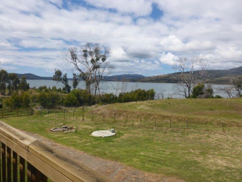 69 Arthur Highway, Dunalley TAS 7177