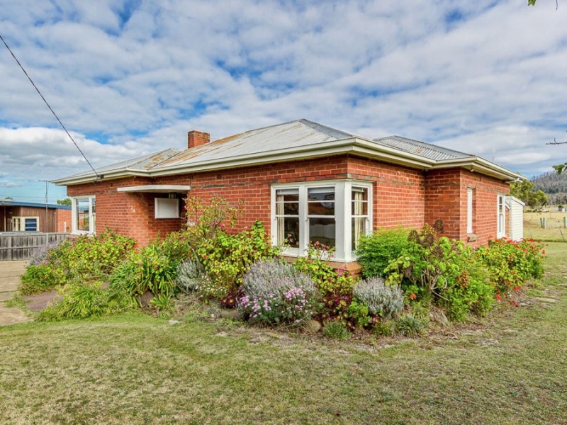 24 Constance Street, Dunalley TAS 7177