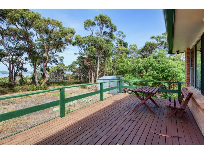 15 Peppermint Drive, White Beach TAS 7184