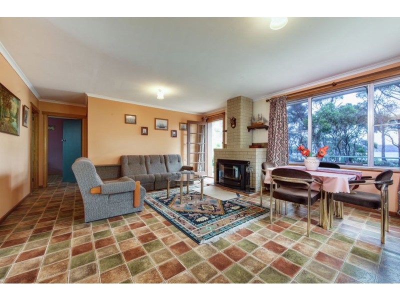 15 Peppermint Drive, White Beach TAS 7184