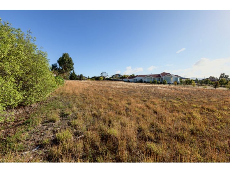8 Gatehouse Drive, Sorell TAS 7172