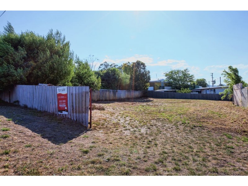 16 Bryant Street, Midway Point TAS 7171