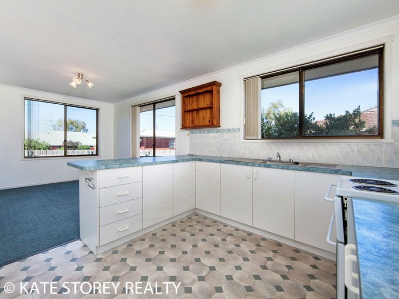 12 Sunhaven Court, Midway Point TAS 7171