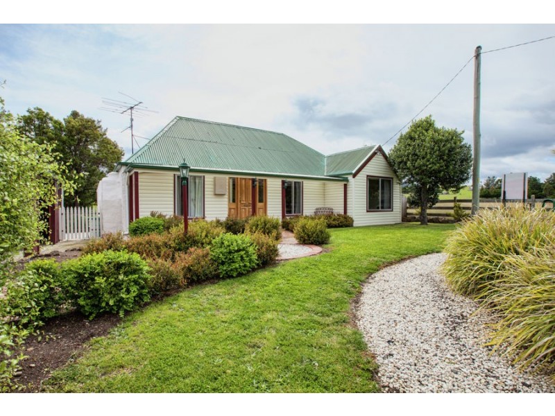 870 Middle Tea Tree Road, Tea Tree TAS 7017