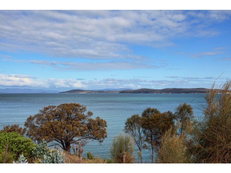 47 Linden Road, Primrose Sands TAS 7173