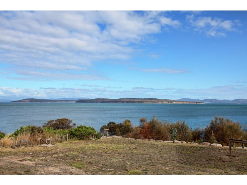 47 Linden Road, Primrose Sands TAS 7173