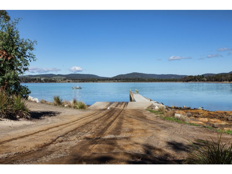 7 Cliffords Road, Saltwater River TAS 7186