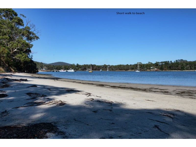 11 Edward Street, Nubeena TAS 7184