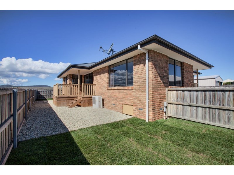 2/37 Nash Street, Sorell TAS 7172