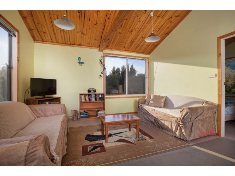 516 Sommers Bay Road, Murdunna TAS 7178