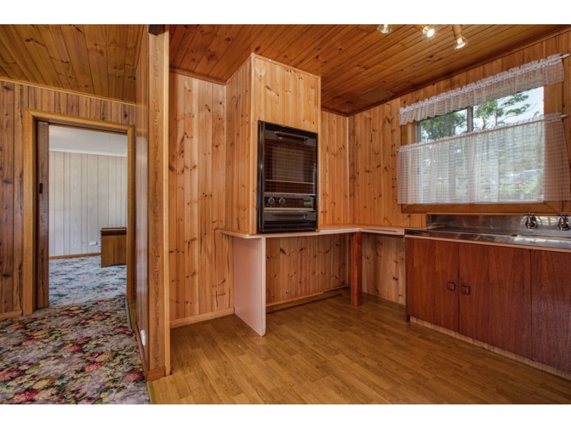 192 White Beach Road, White Beach TAS 7184