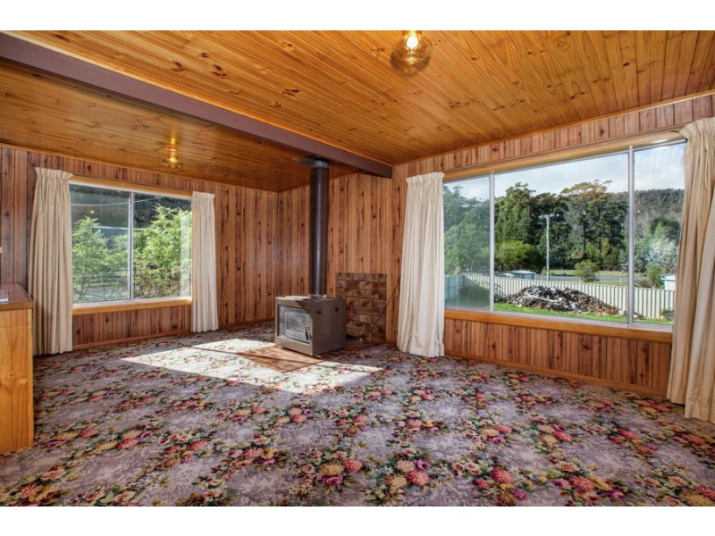 192 White Beach Road, White Beach TAS 7184