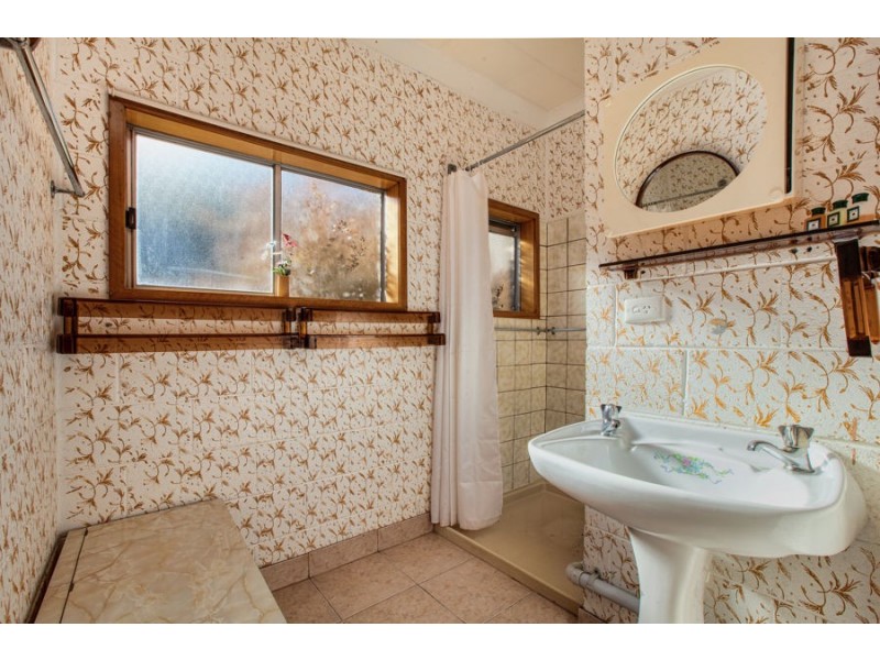 192 White Beach Road, White Beach TAS 7184