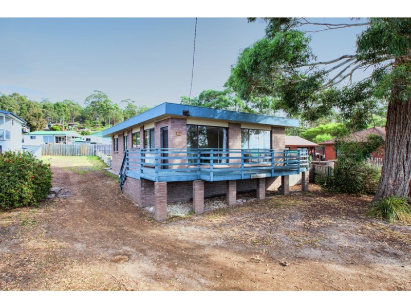16 Falcon Street, Primrose Sands TAS 7173