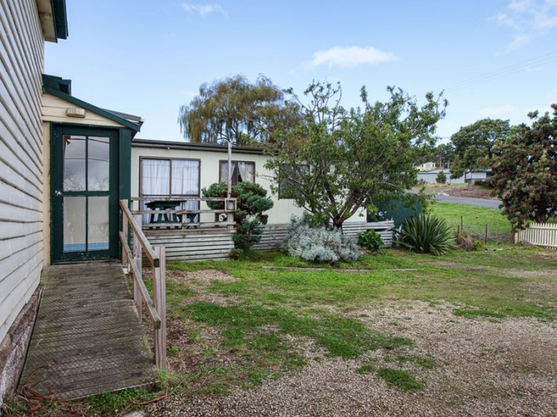 1669 Main Road, Nubeena TAS 7184